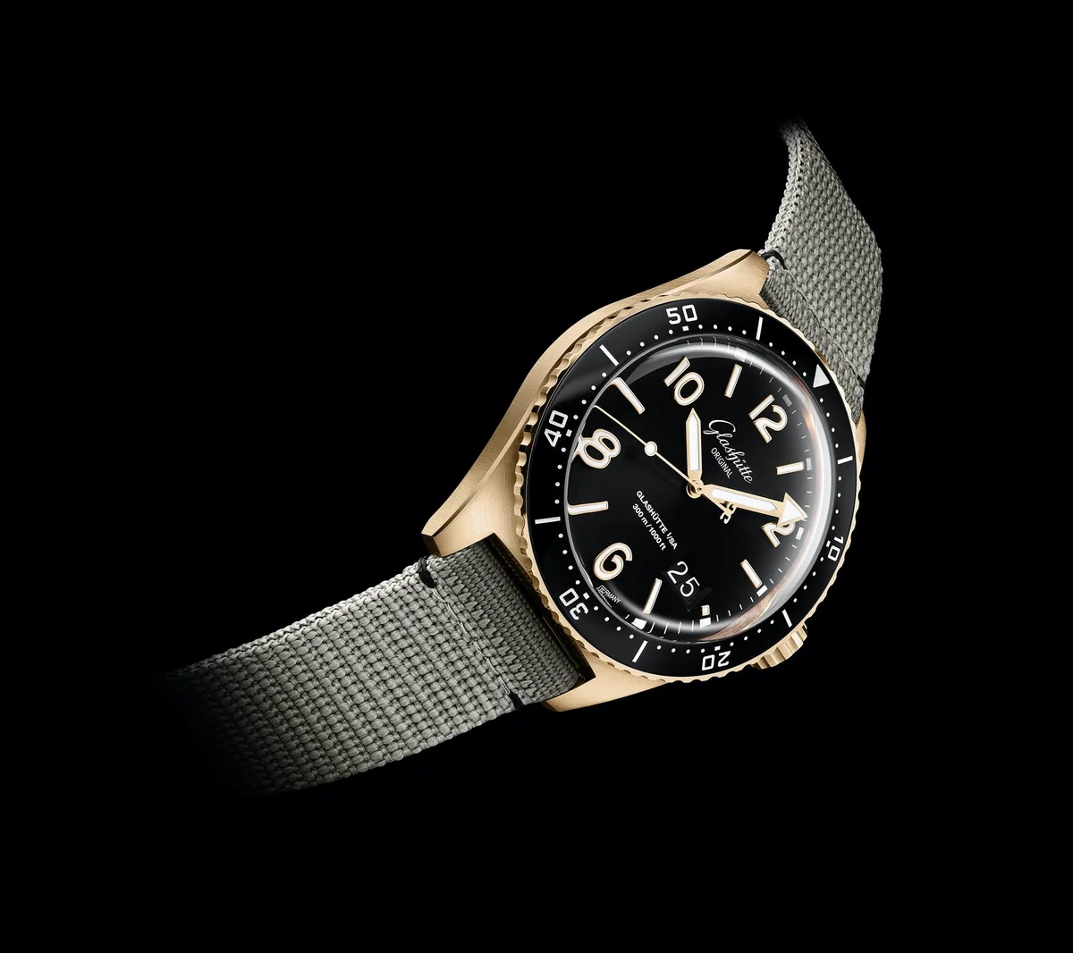 Glashütte Original SeaQ Panorama Date Red Gold