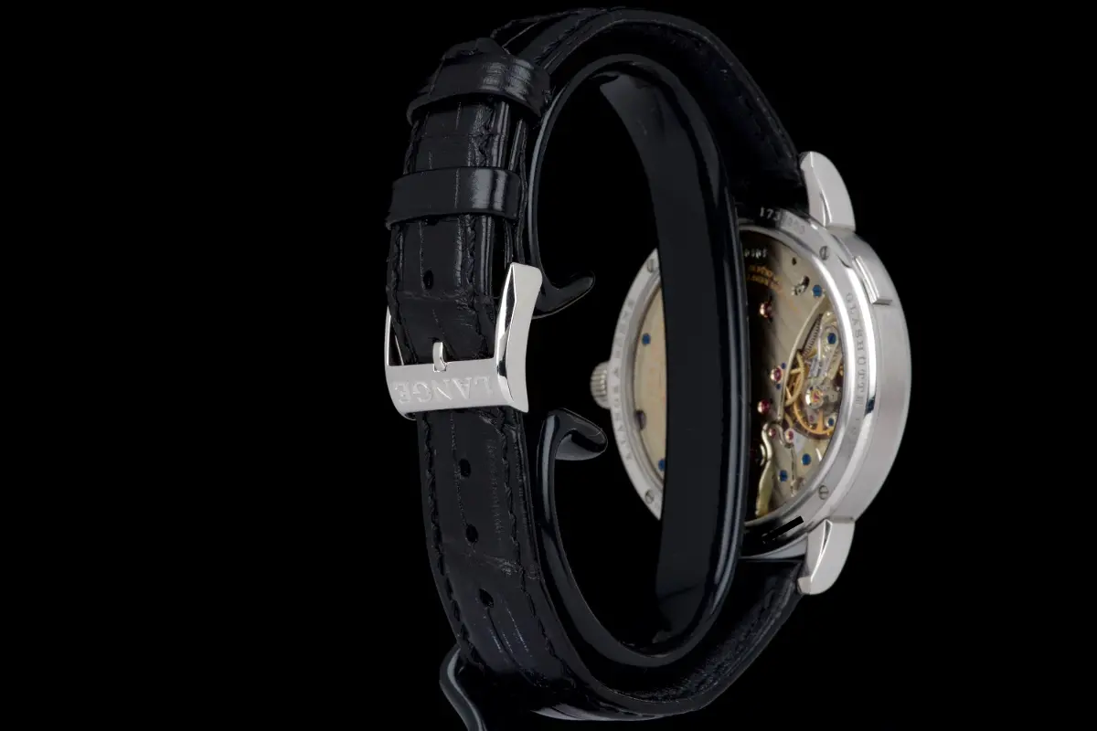 A. Lange und Söhne Lange 1 Lumen