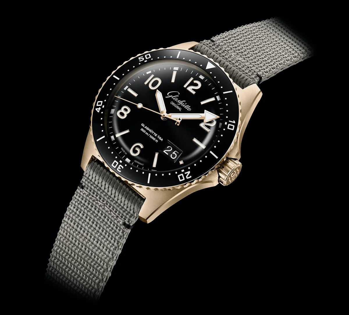 Glashütte Original SeaQ Panorama Date Red Gold