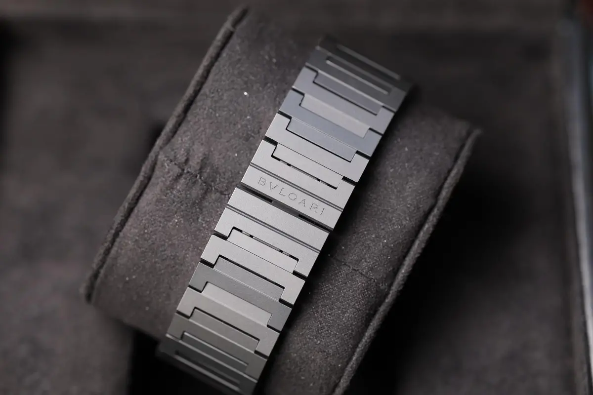 Bvlgari OCTO FINISSIMO 40mm