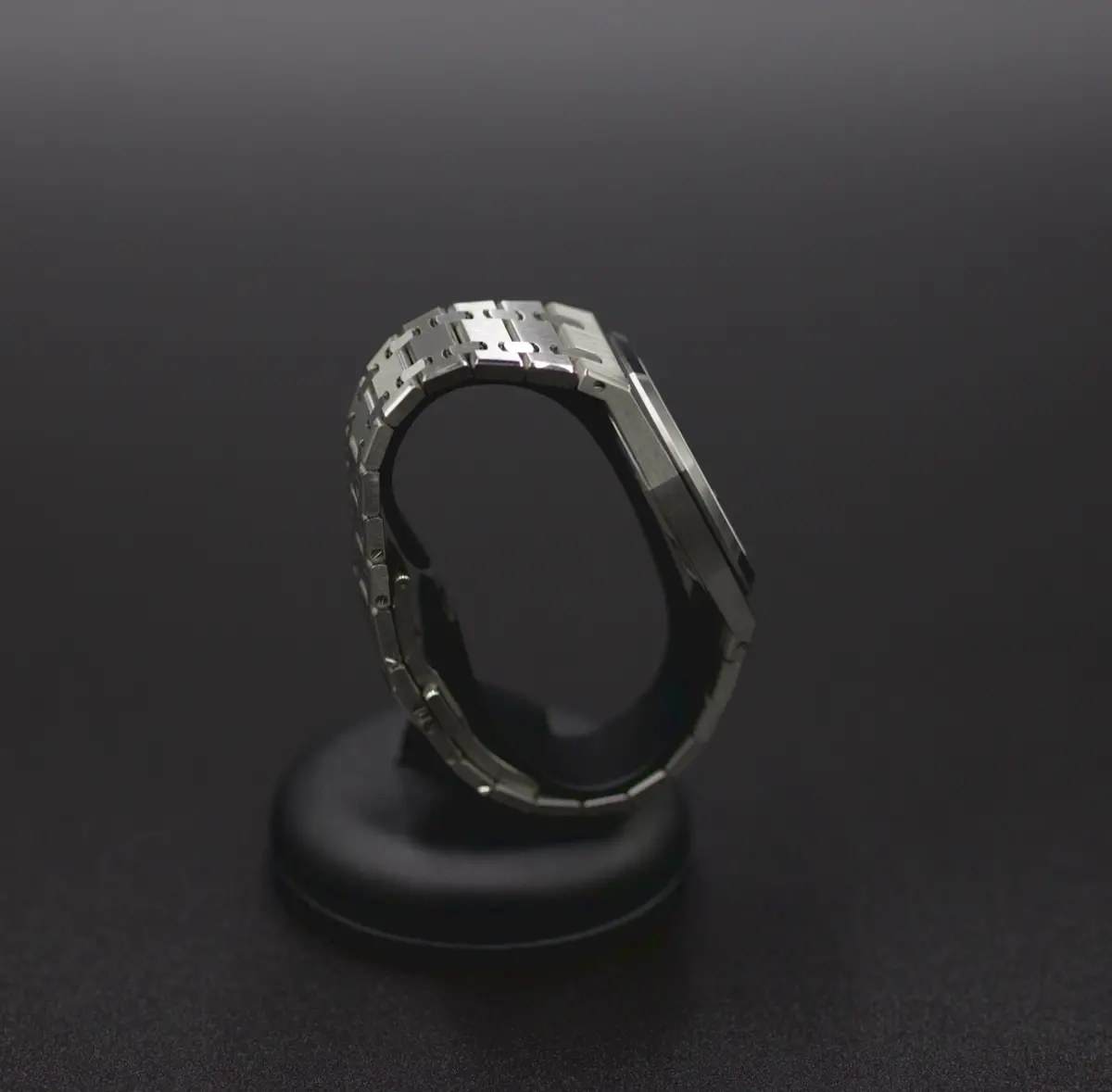 Audemars Piguet Royal Oak “Jumbo” Extra-Thin