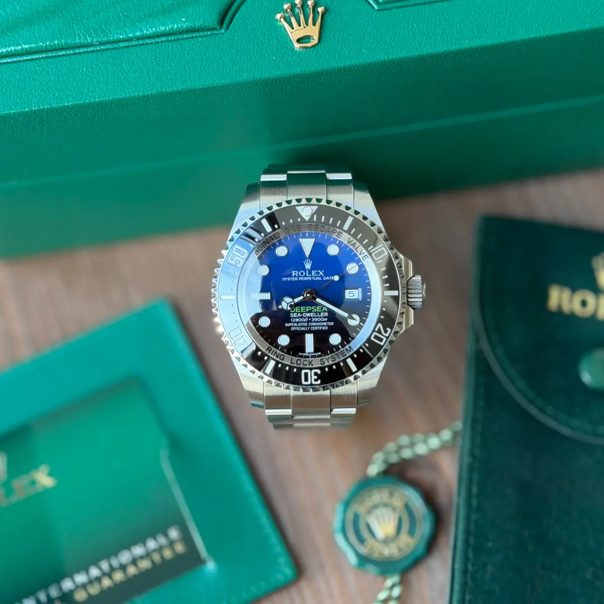 Sea-Dweller Deepsea 44