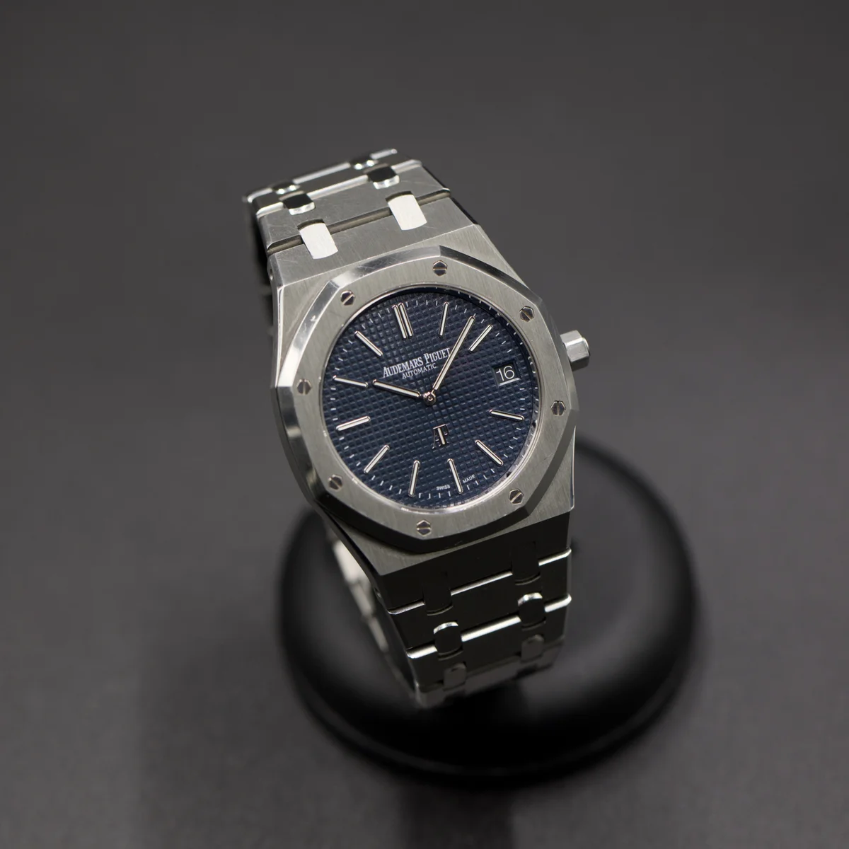 Audemars Piguet Royal Oak “Jumbo” Extra-Thin