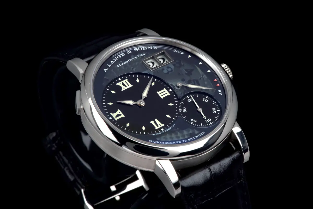 A. Lange und Söhne Lange 1 Lumen