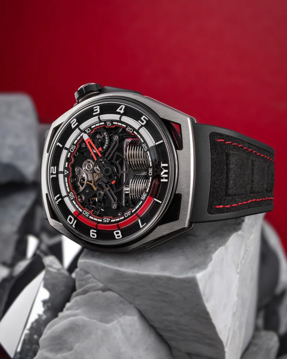 HYT Hastroid Silver Red