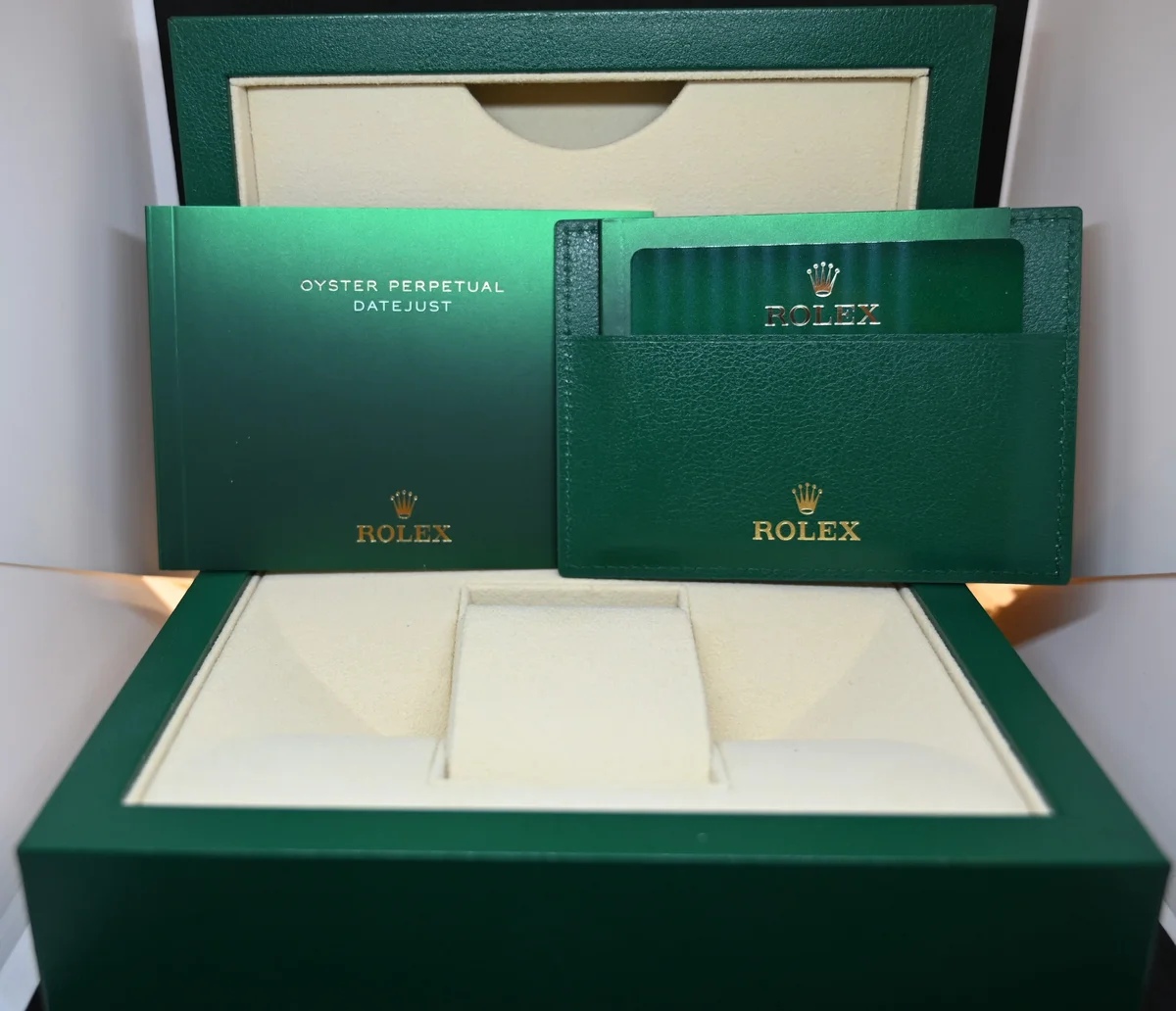 Rolex Submariner Date