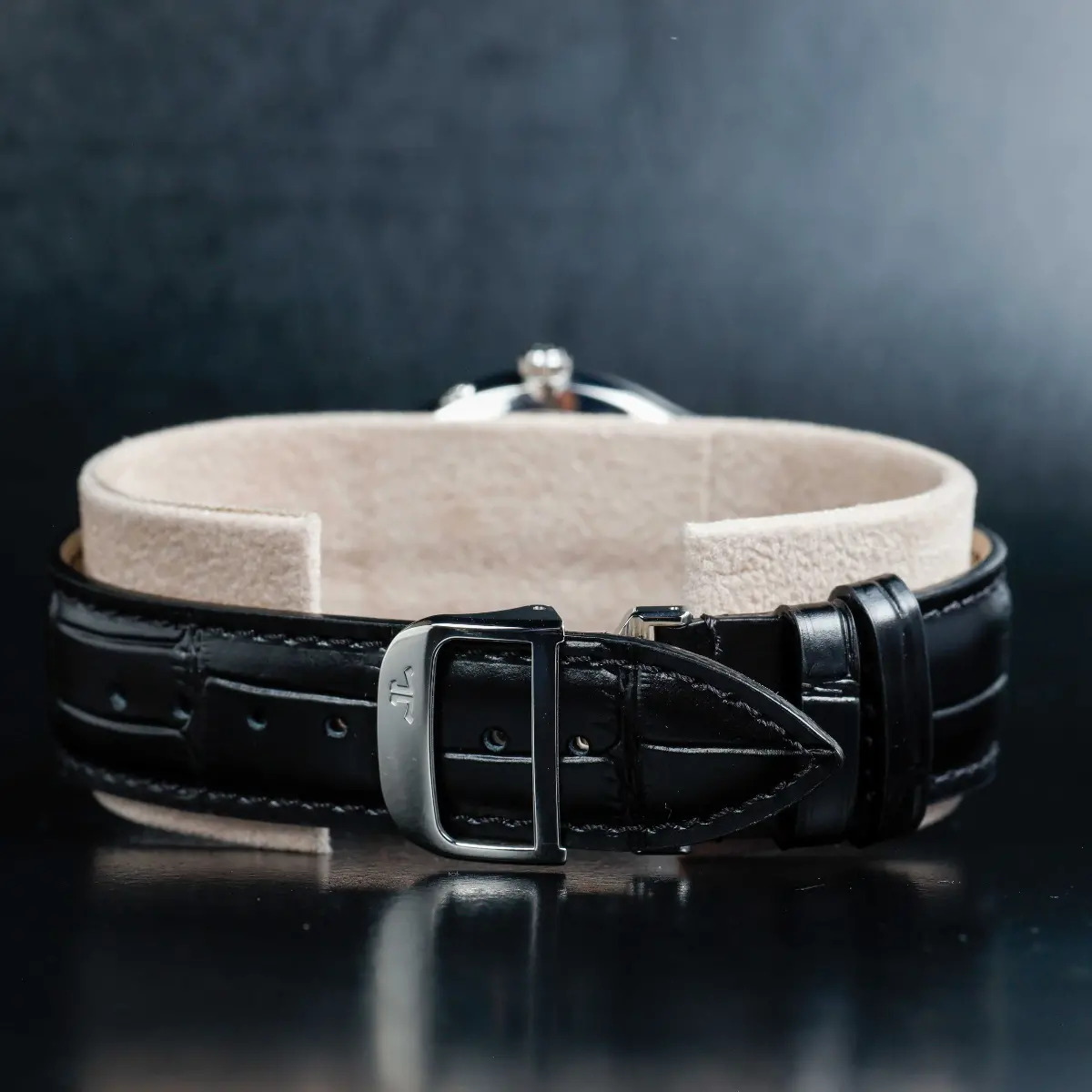 Jaeger-LeCoultre MASTER ULTRA THIN MOON 39mm