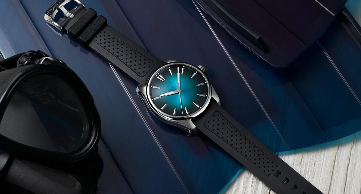 H. Moser & Cie Pioneer Centre Seconds Mega Cool