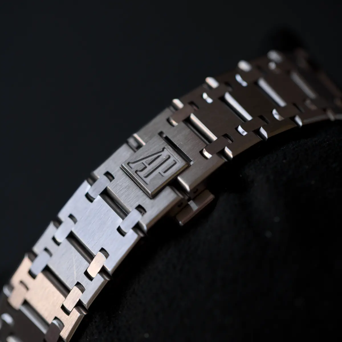 Audemars Piguet Royal Oak “Jumbo” Extra-Thin