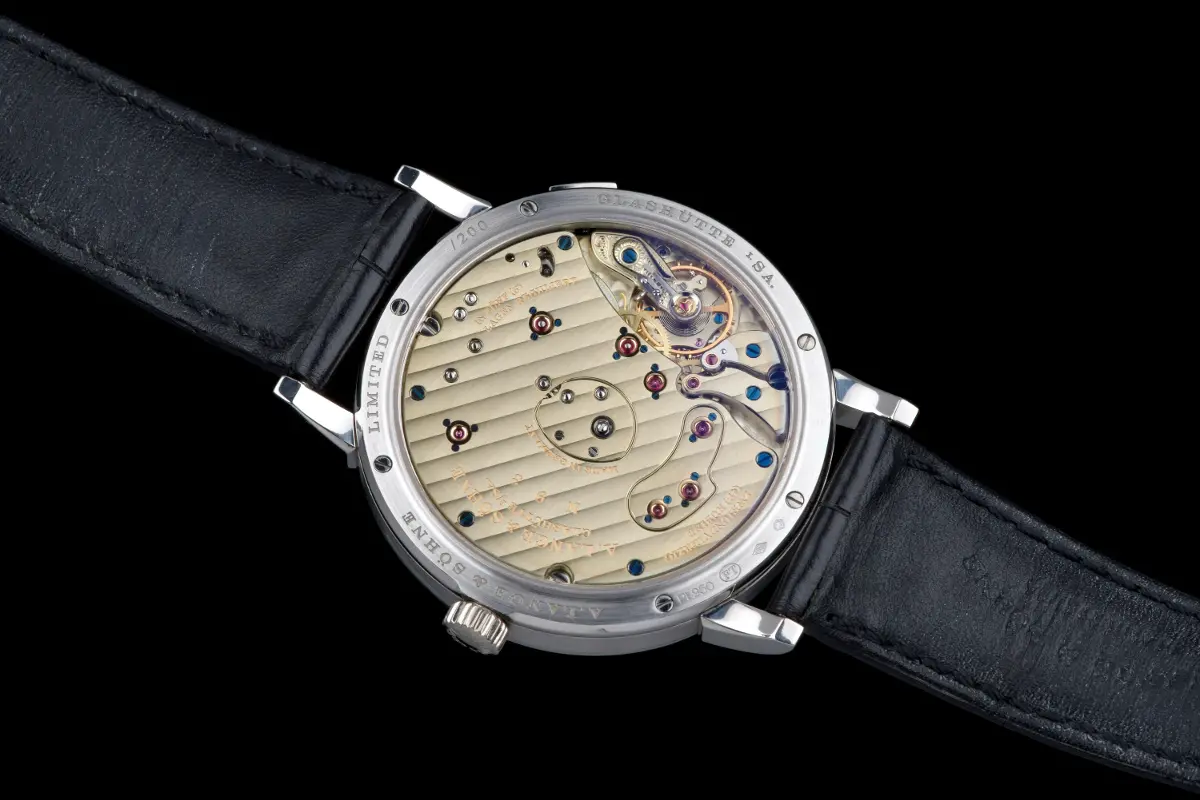 A. Lange und Söhne Lange 1 Lumen
