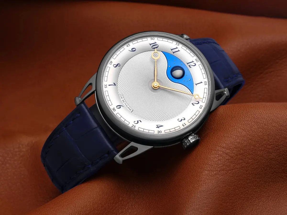 De bethune DB25 VXS Silver Moon