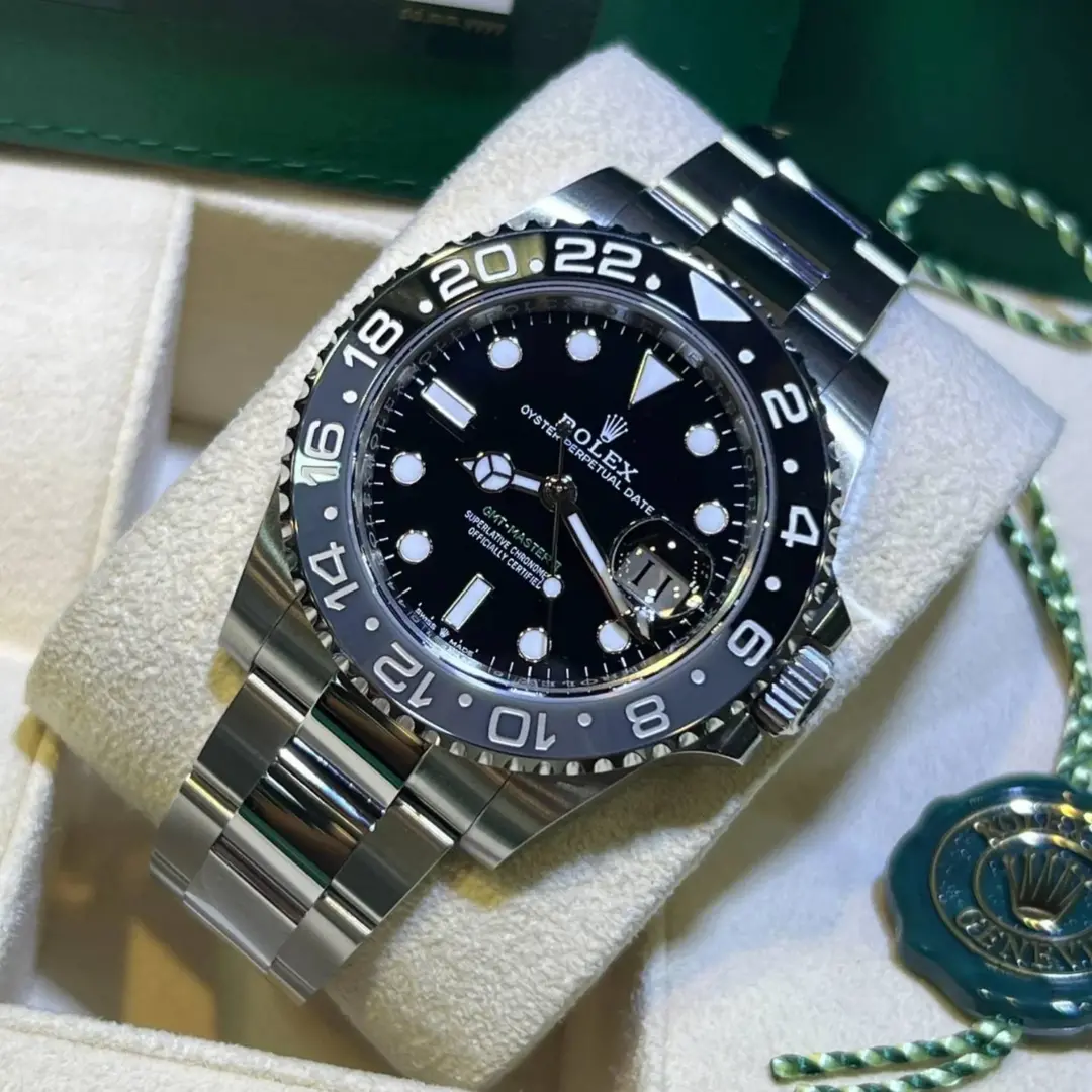 GMT-Master II