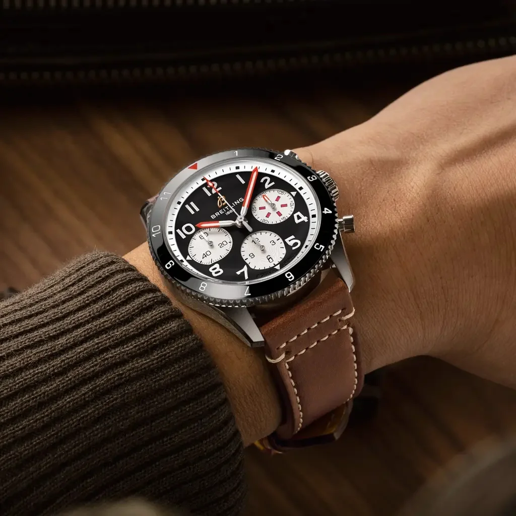Breitling Classic AVI Chronograph 42 Mosquito