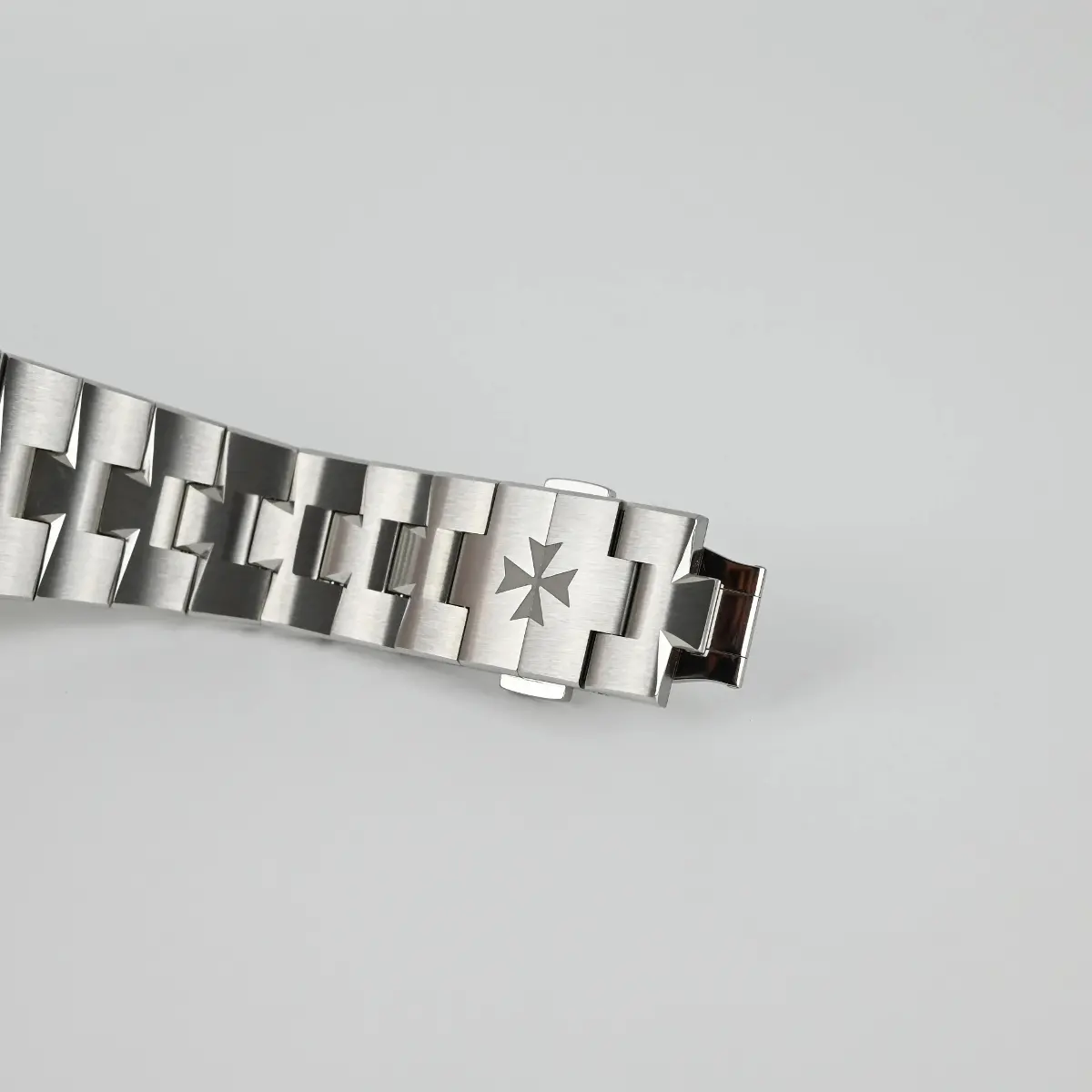 Vacheron Constantin Overseas