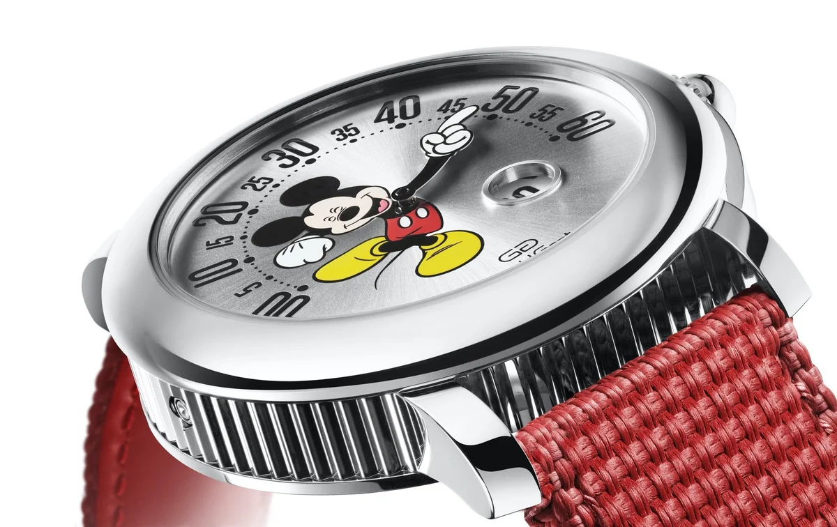 Bvlgari Gerald Genta Arena Retro Mickey Mouse Disney