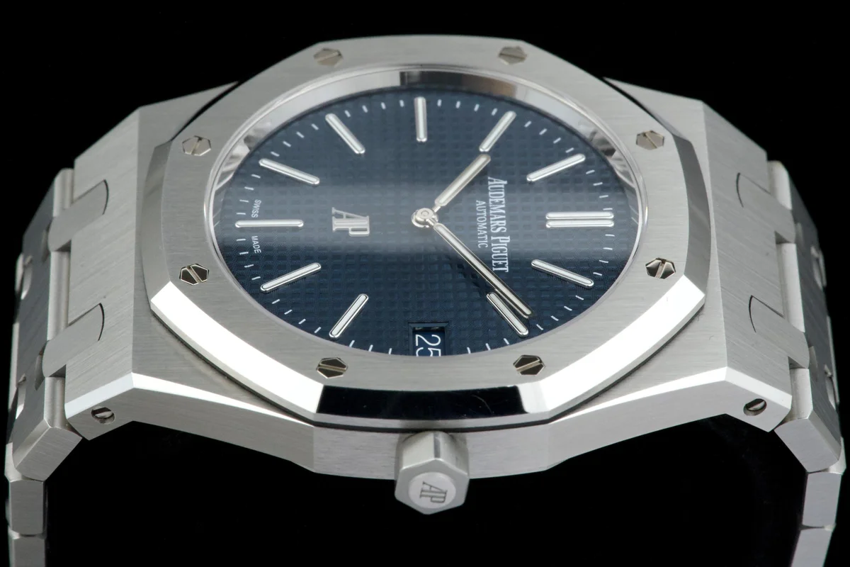 Audemars Piguet Royal Oak “Jumbo” Extra-Thin