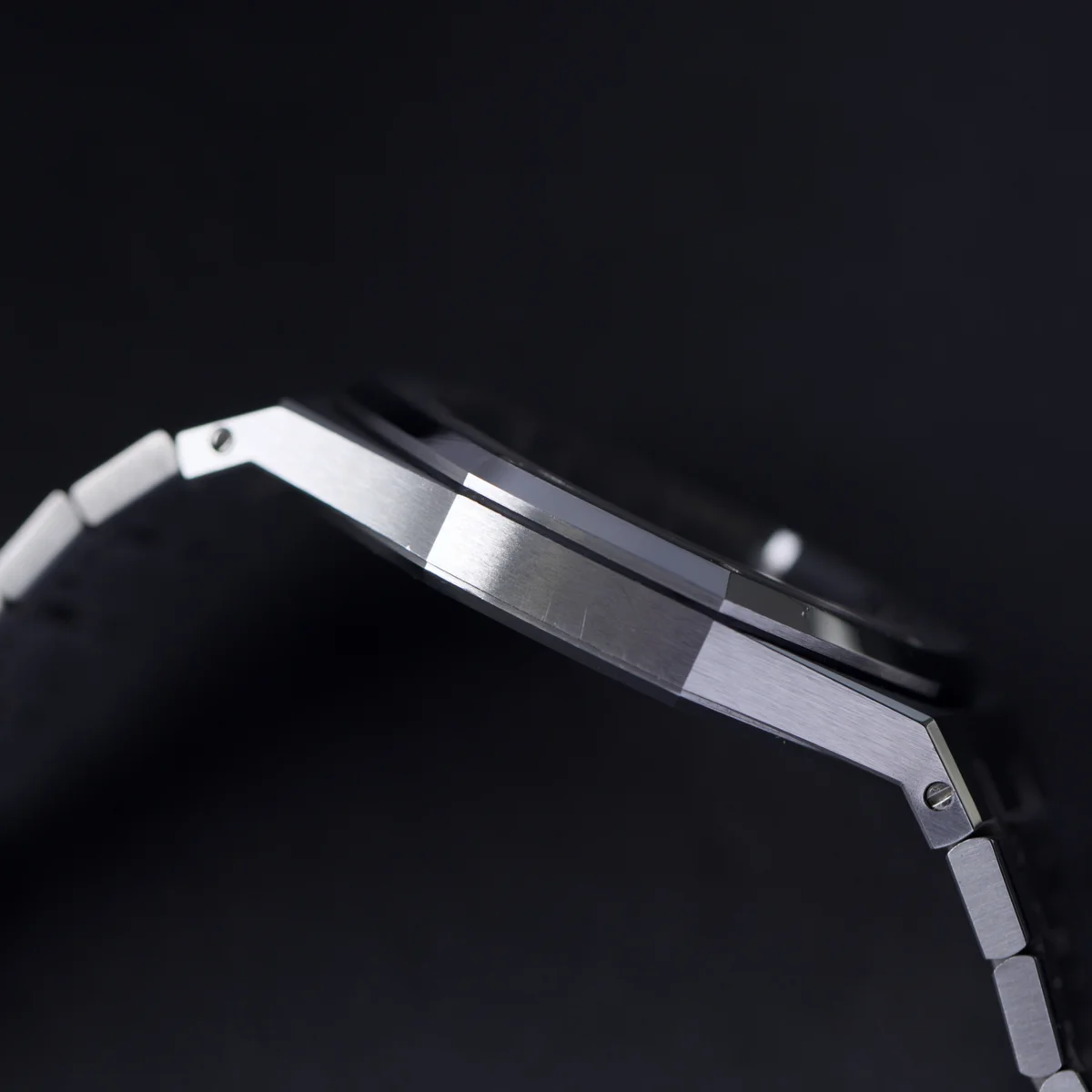 Audemars Piguet Royal Oak “Jumbo” Extra-Thin