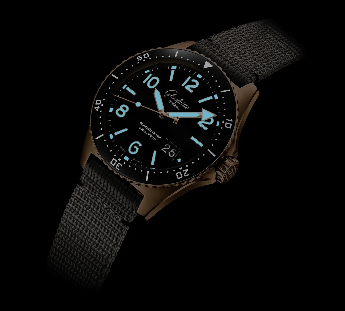 Glashütte Original SeaQ Panorama Date Red Gold