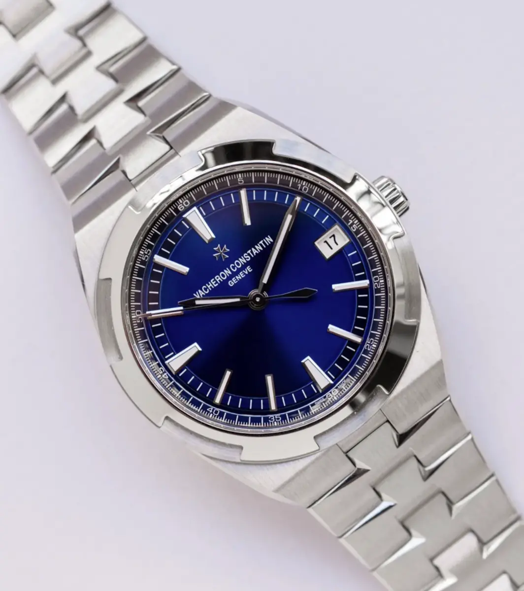 Vacheron Constantin Overseas Self-winding