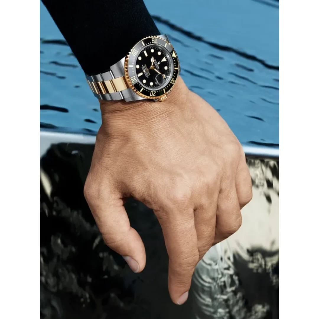 Rolex Sea-Dweller 43