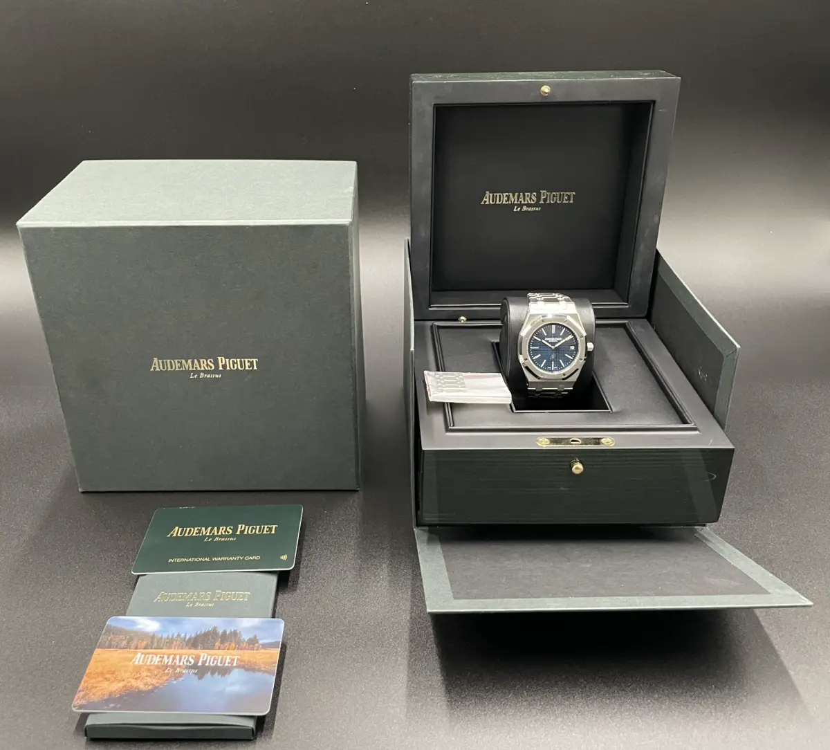 Audemars Piguet Royal Oak “Jumbo” Extra-Thin