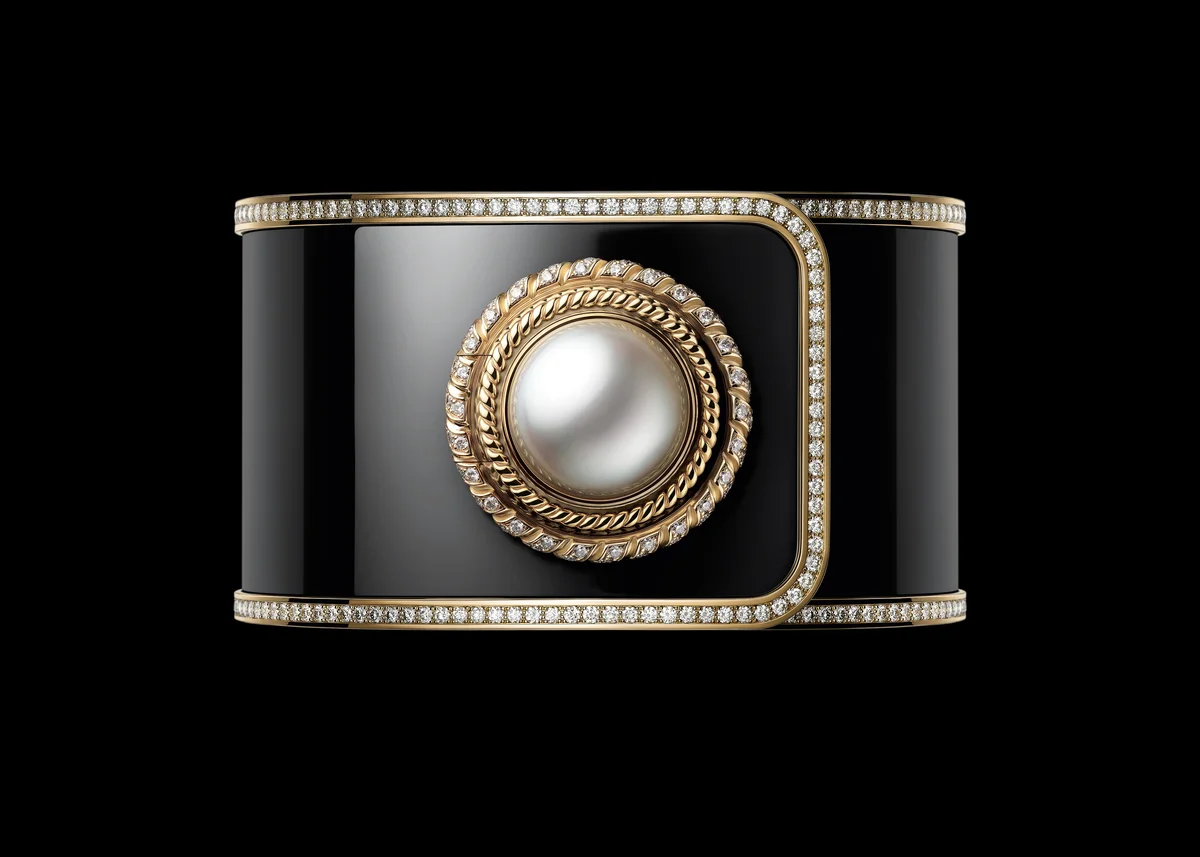 CHANEL Mademoiselle Privé Bouton Ganse de Diamant
