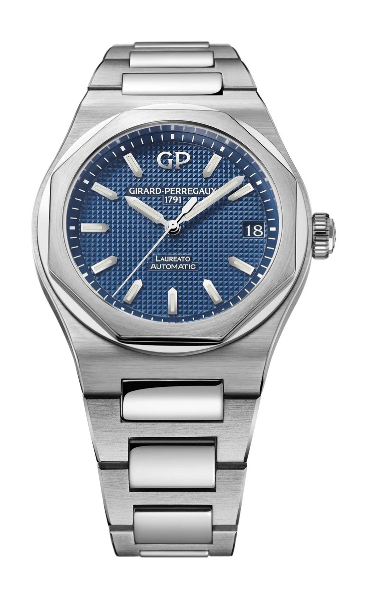 Laureato 42 mm