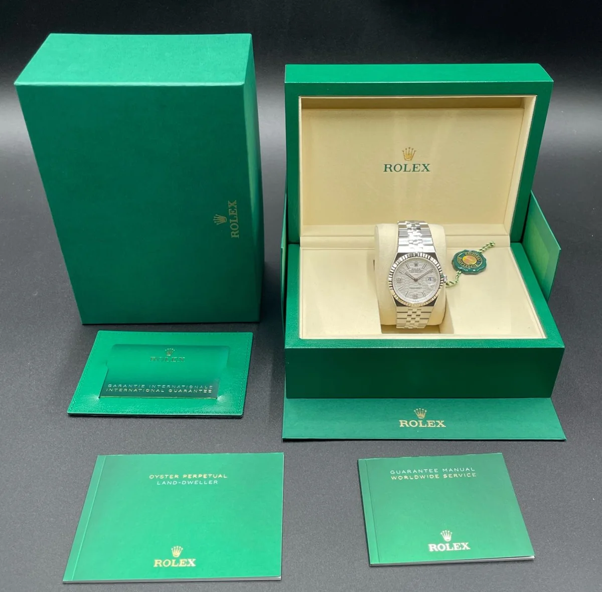 Rolex Land-Dweller 40