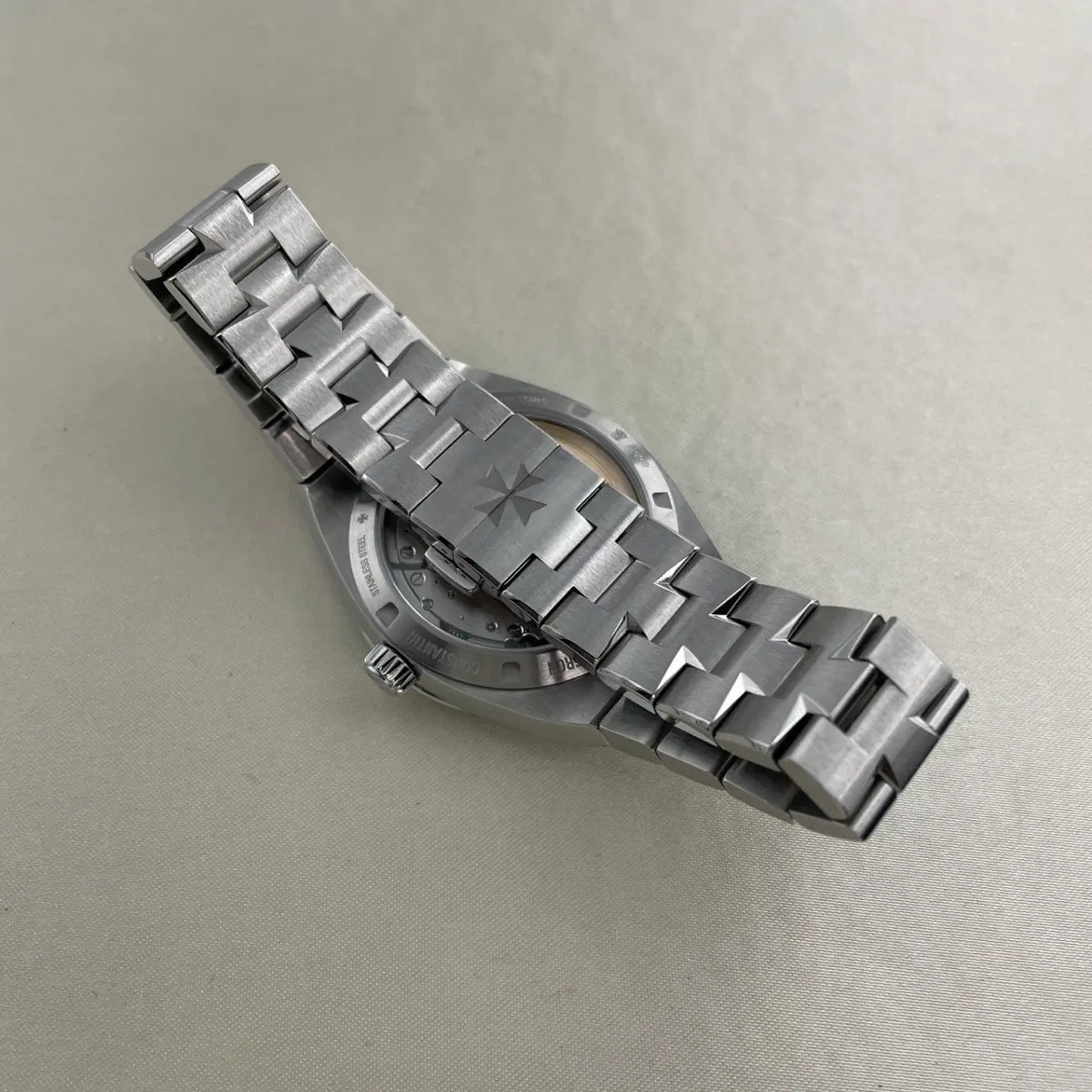 Vacheron Constantin Overseas