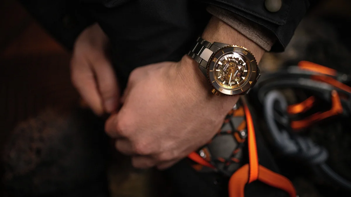 Rado Captain Cook High-Tech Ceramic Skeleton