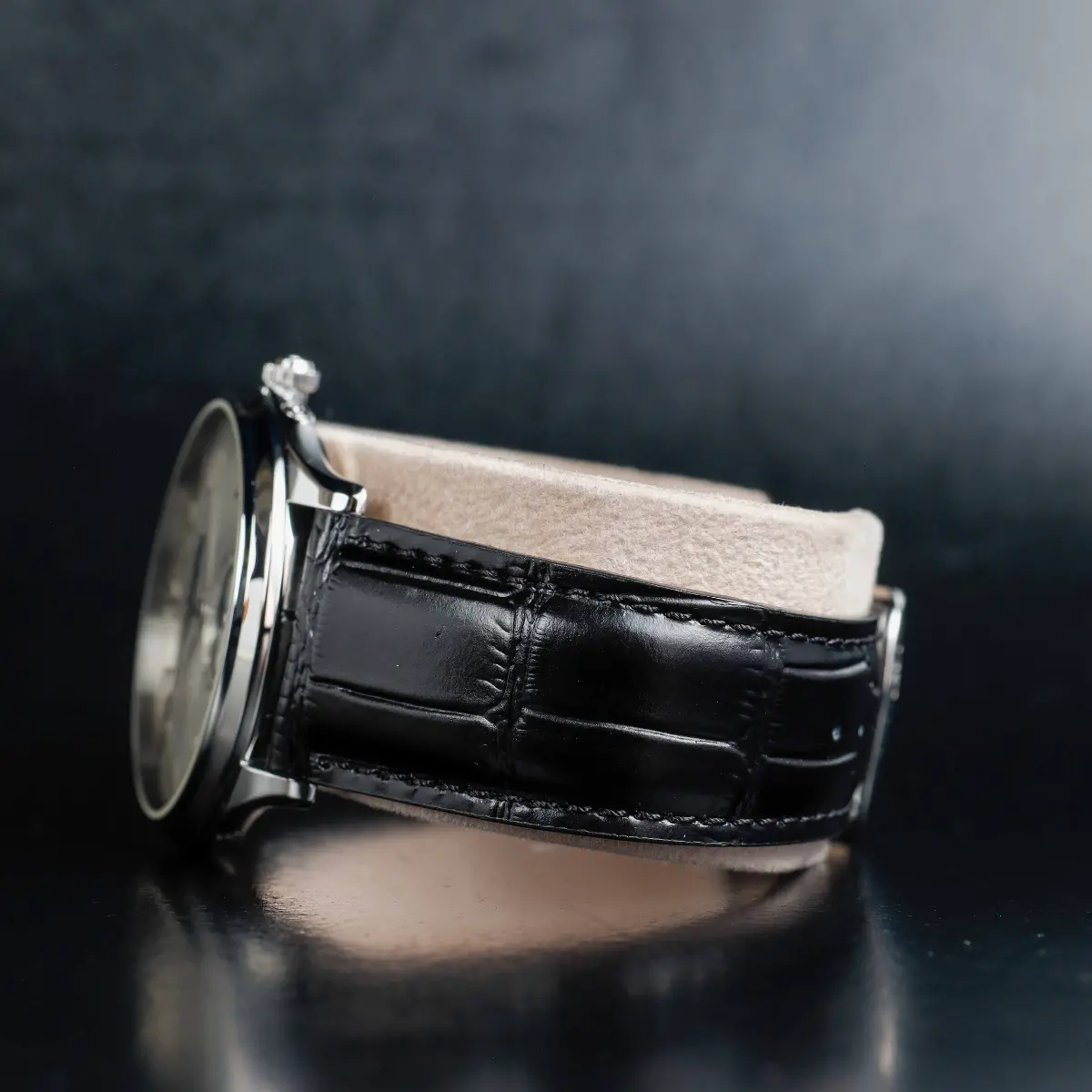 Jaeger-LeCoultre MASTER ULTRA THIN MOON 39mm