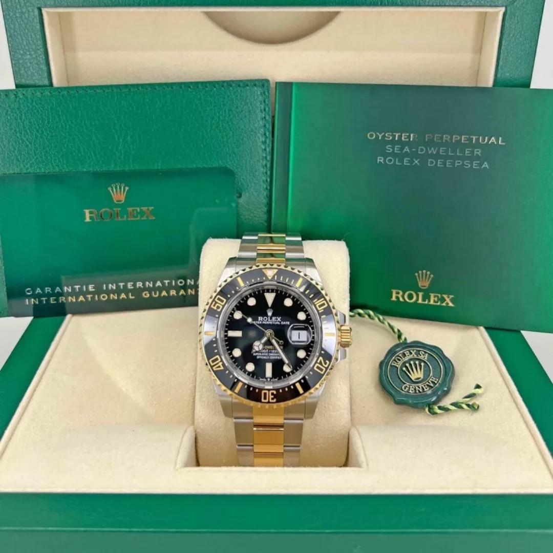 Rolex Sea-Dweller 43