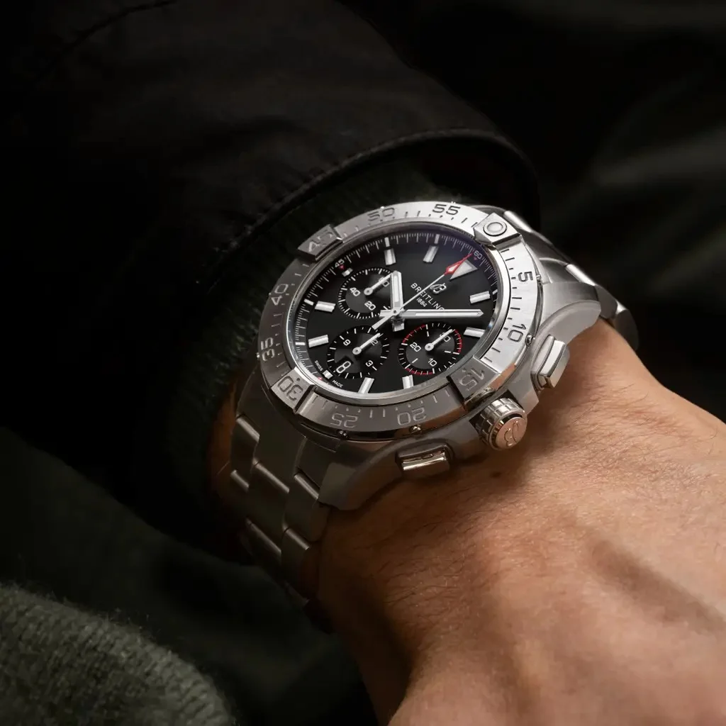 Breitling Avenger B01 Chronograph 44