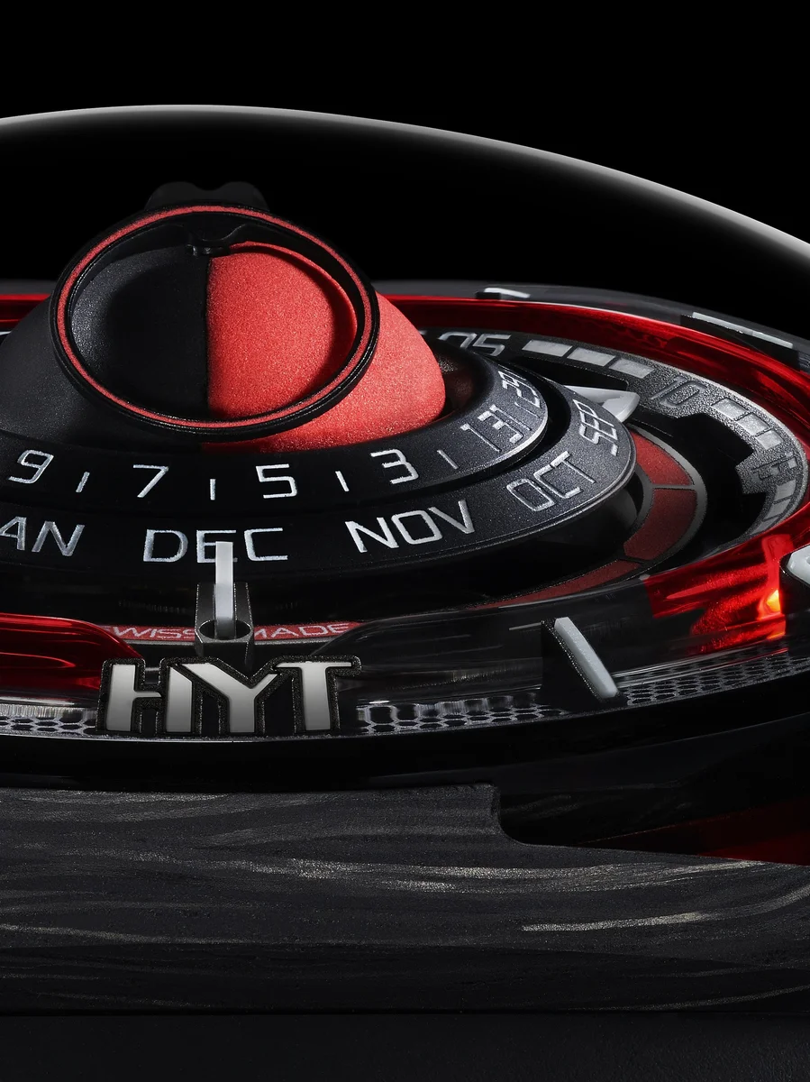 HYT Moon Runner Red Magma