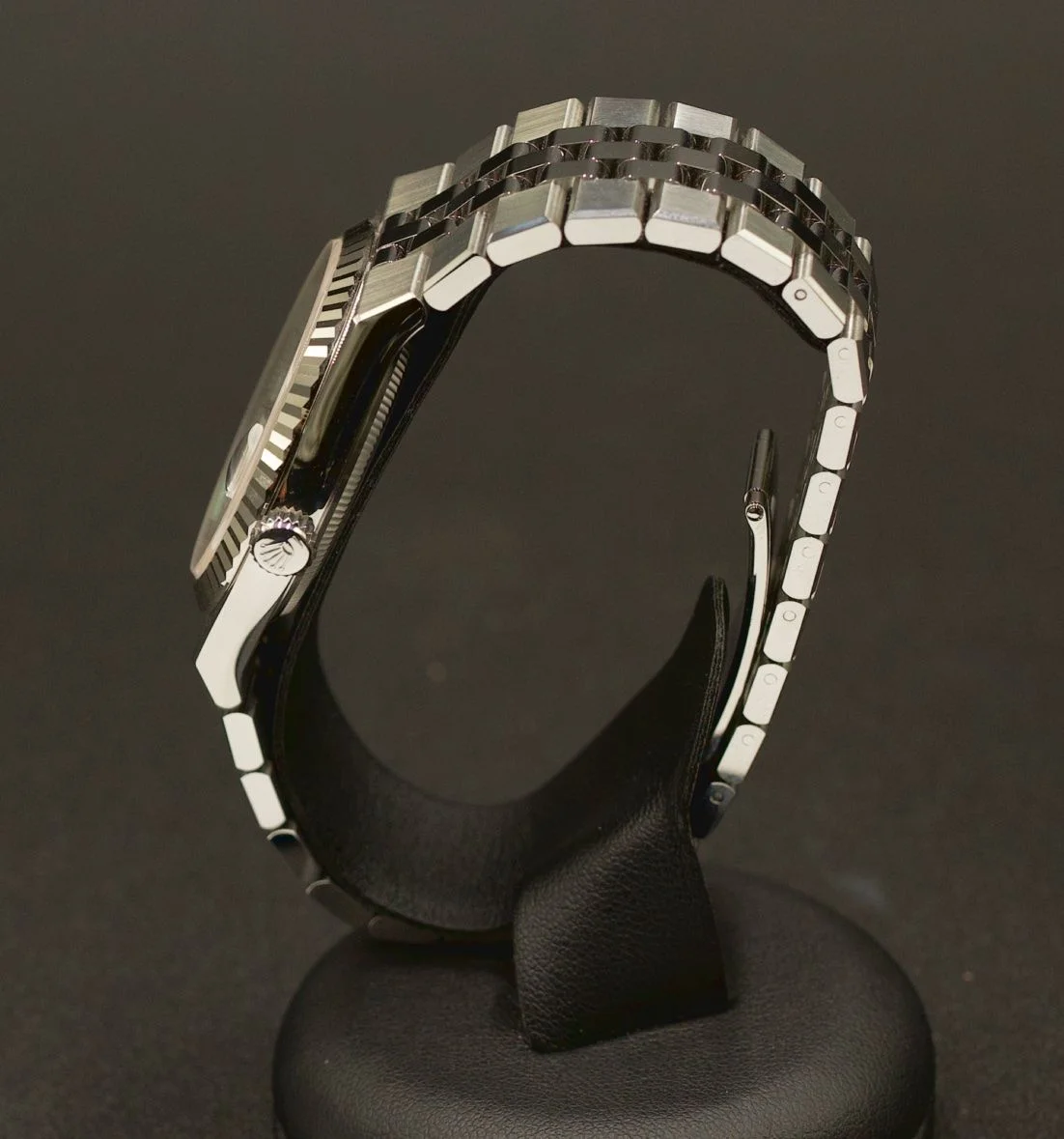 Rolex Land-Dweller 40