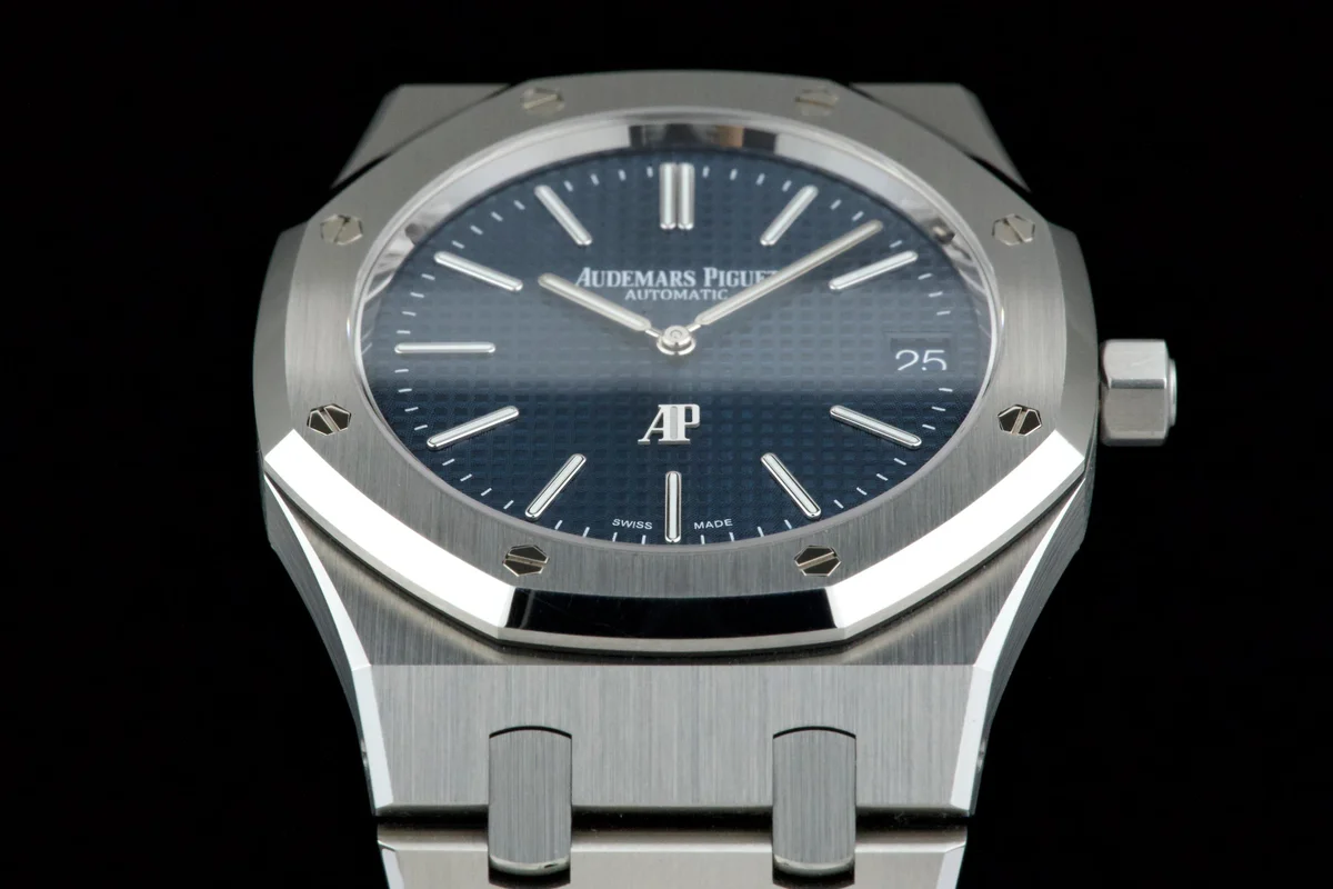 Audemars Piguet Royal Oak “Jumbo” Extra-Thin