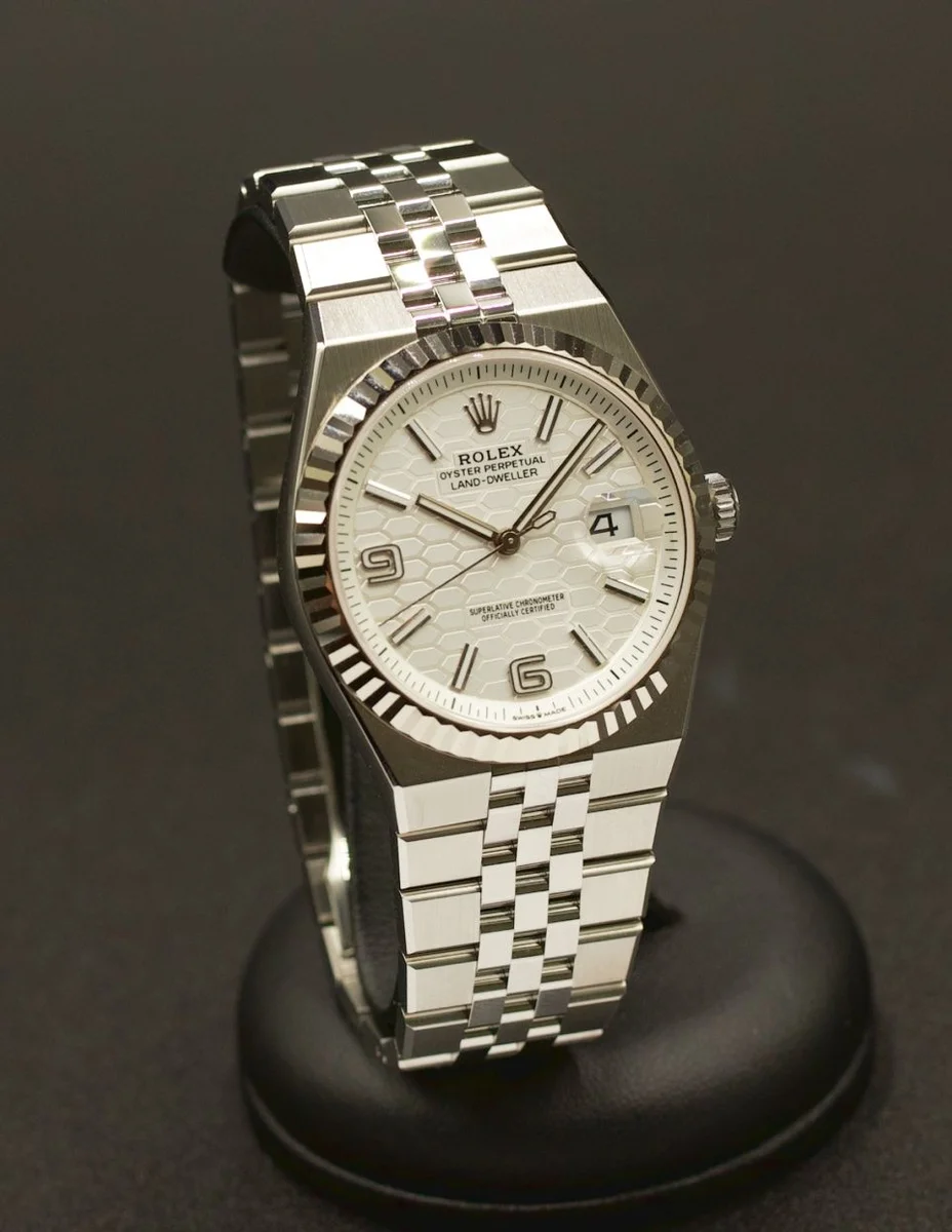 Rolex Land-Dweller 40