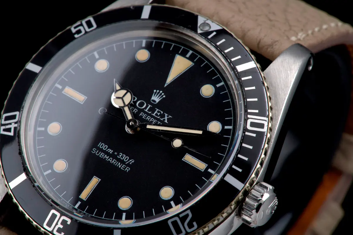 Rolex Submariner small crown